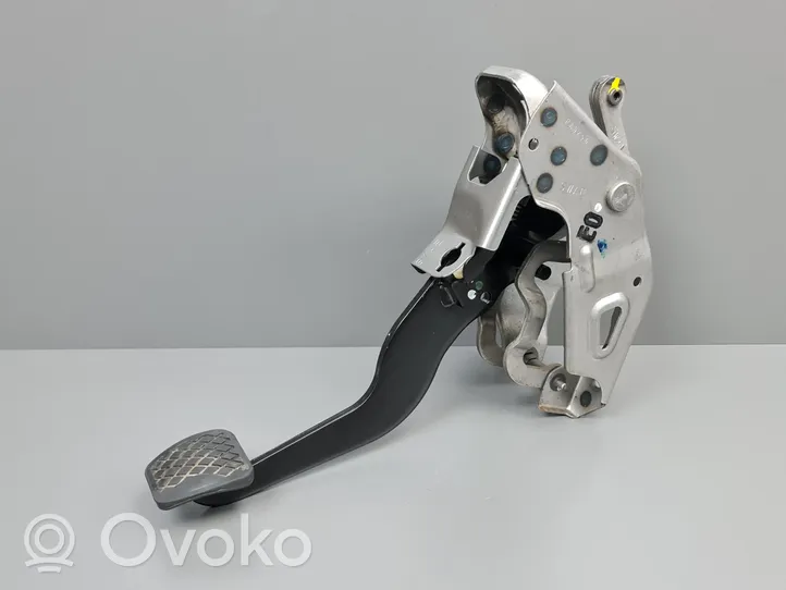 Honda CR-V Brake pedal 