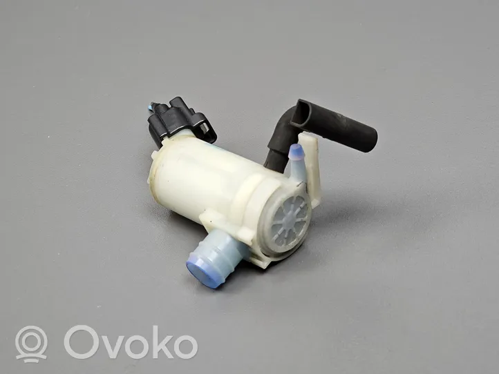 Honda Accord Windscreen/windshield washer pump EW08MTSUBA