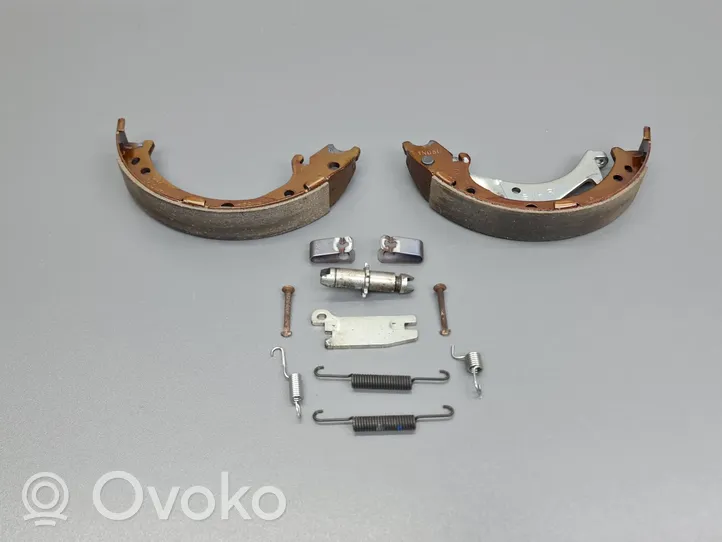 Honda CR-V Handbrake/parking brake pads NKE78GG