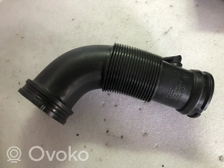 Audi Q5 SQ5 Conduit d'air (cabine) 06H129629