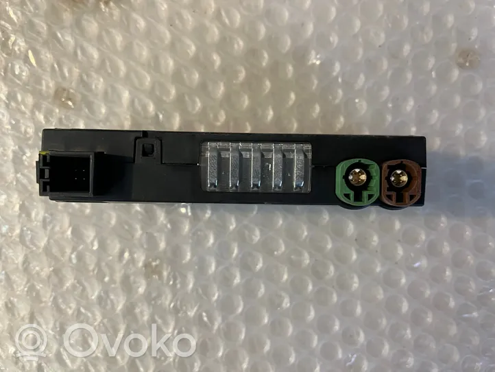 Audi A8 S8 D5 Moduł / Sterownik USB 4N0035726A