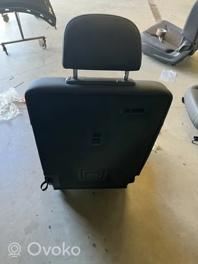 Audi Q7 4M Rear seat 