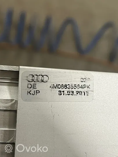 Audi Q7 4M Verkleidung Kofferraum sonstige 4M0863556