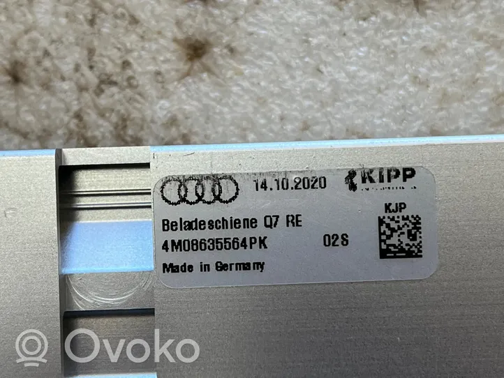 Audi Q7 4M Šoninė apdaila (galinė) 4M08635564