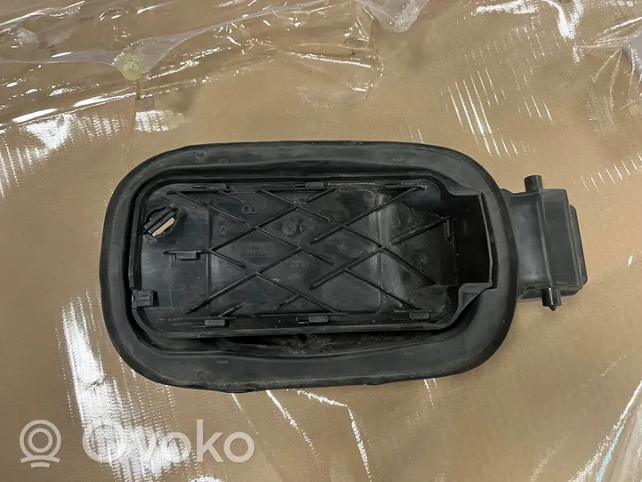 Audi Q7 4M Tappo cornice del serbatoio 4M0809906