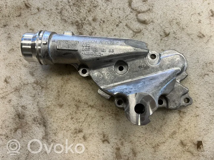 Audi Q5 SQ5 Tuyau de liquide de refroidissement moteur 06E121161BB