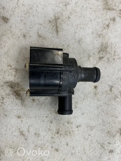 Audi Q5 SQ5 Pompe à eau de liquide de refroidissement 06H121601M