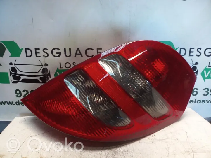 Mercedes-Benz A W169 Lampa tylna A1698201064