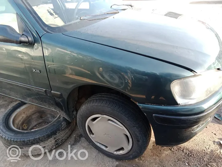 Peugeot 106 Arche d'aile avant 