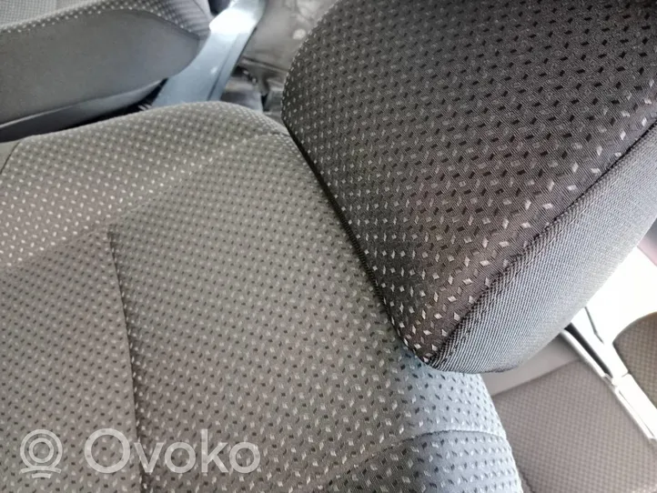 Hyundai i30 Sėdynių komplektas 