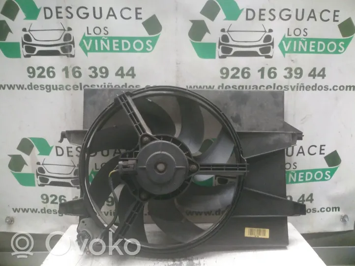 Ford Fiesta Ventilador de refrigeración 8240367