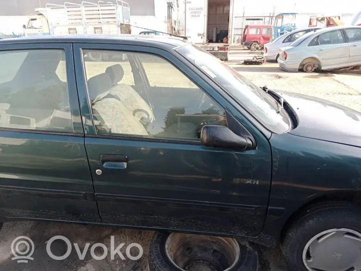 Peugeot 106 Tür vorne 