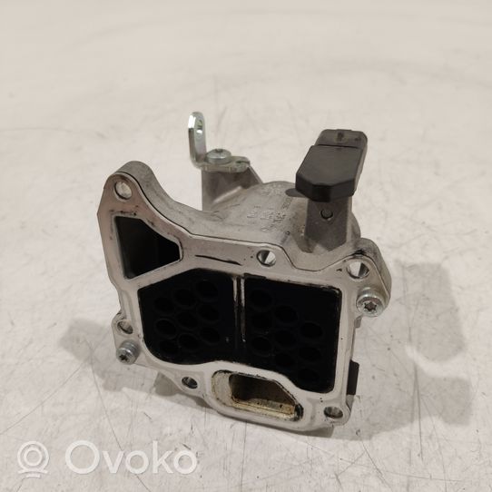 Citroen C4 II EGR aušintuvas 00762571