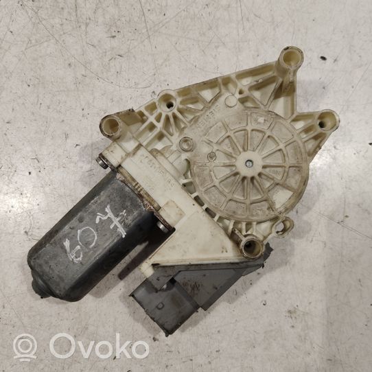 Peugeot 607 Moteur de lève-vitre de porte avant 9650734980