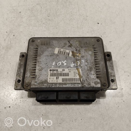 Peugeot 607 Блок управления двигателем ECU 0261206418