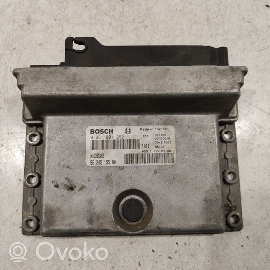 Peugeot 406 Centralina/modulo motore ECU 0281001262