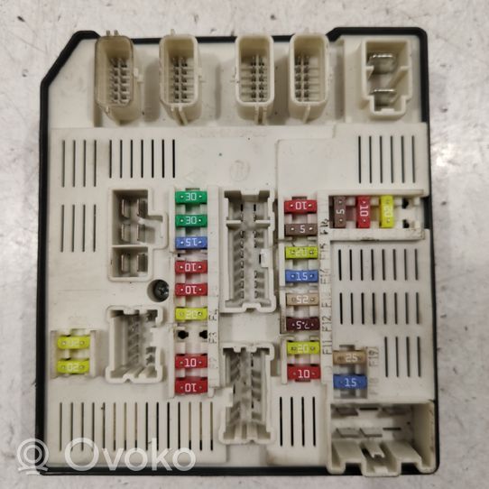 Renault Megane III BSM Control unit 284B60008R