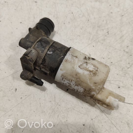 Opel Vivaro Windscreen/windshield washer pump 8200067015