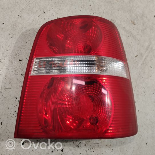 Volkswagen Touran I Luci posteriori 1T0945112B