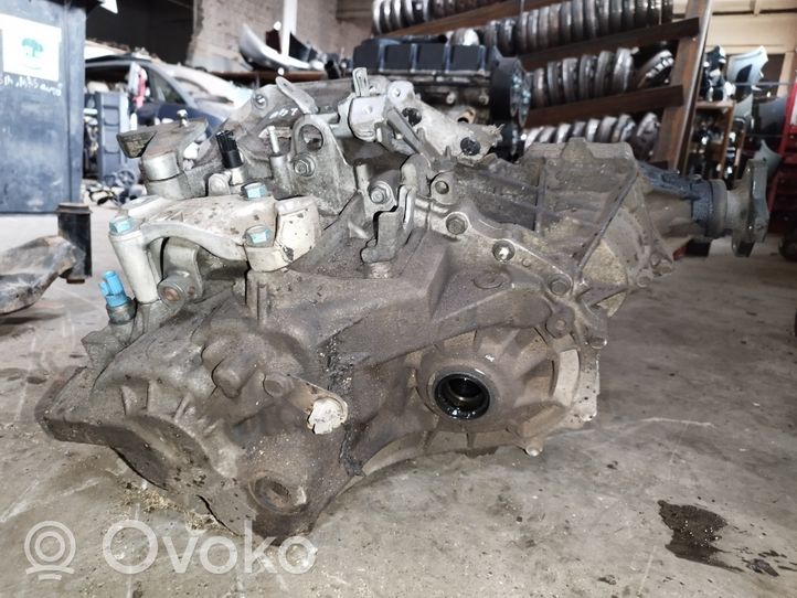 Nissan Qashqai+2 Boîte de vitesses manuelle à 6 vitesses JG75E