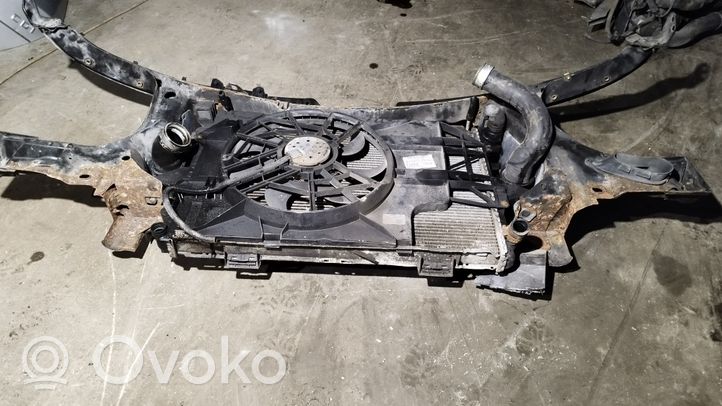 Volkswagen Multivan T5 Pannello di supporto del radiatore 7H0121207