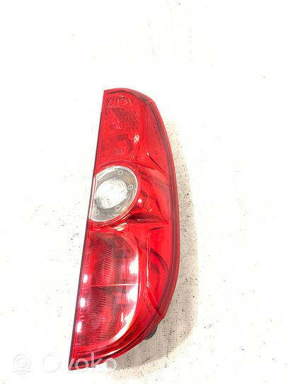 Fiat Doblo Lampa tylna 