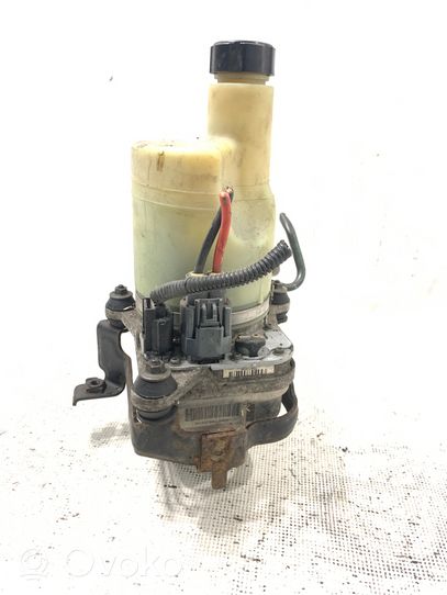 Volvo C30 Power steering pump 5N513K514AE