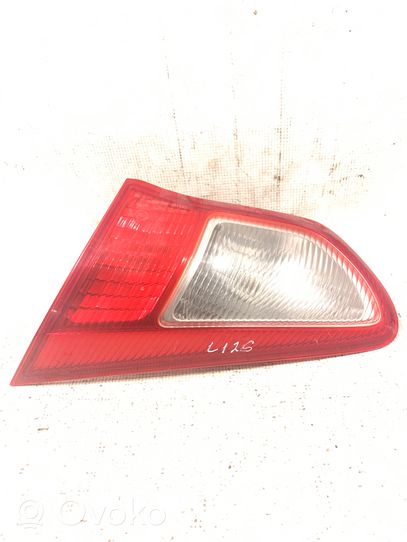 Mitsubishi Lancer X Lampy tylnej klapy bagażnika 13287977