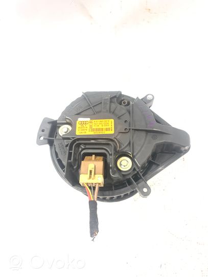 Audi A4 S4 B7 8E 8H Ventola riscaldamento/ventilatore abitacolo 8E1820021E