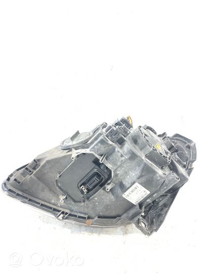 Mercedes-Benz B W245 Lampa przednia A1698204661