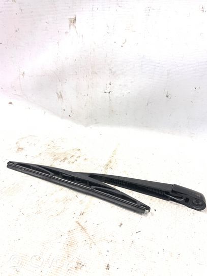 Mitsubishi Outlander Rear wiper blade 35622