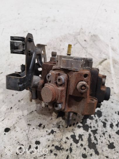 Volvo C30 Polttoaineen ruiskutuksen suurpainepumppu 0445010102