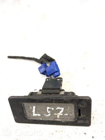 Skoda Yeti (5L) Lampa oświetlenia tylnej tablicy rejestracyjnej 
