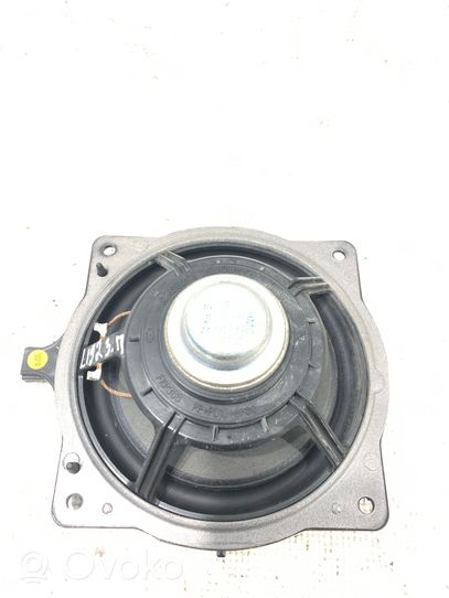 Hyundai i40 Subwoofer-bassokaiutin 963303Z050