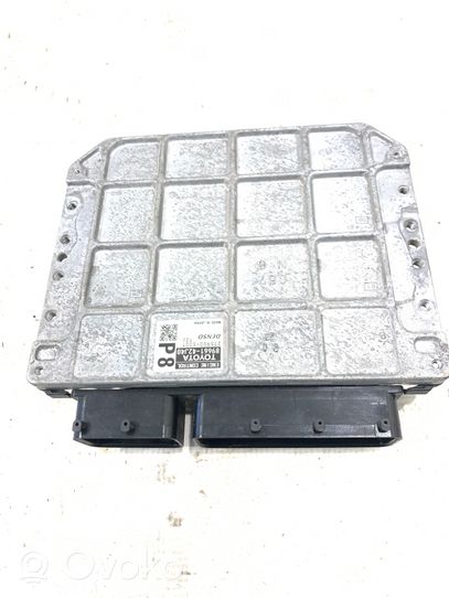 Toyota RAV 4 (XA40) Sterownik / Moduł ECU 8966142J40