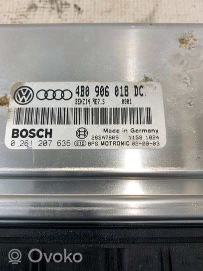 Audi A6 S6 C5 4B Moottorin ohjainlaite/moduuli 4B0906018DC