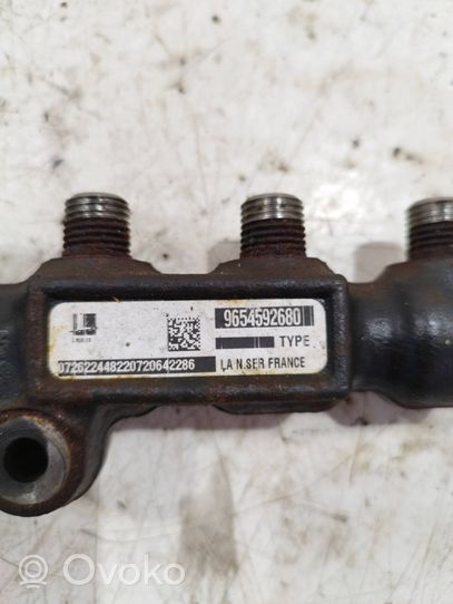 Volvo C30 Tuyau de conduite principale de carburant 9654592680