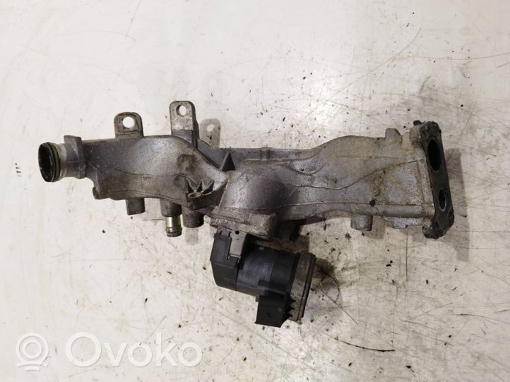 Mercedes-Benz E W211 Intake manifold A6111400408