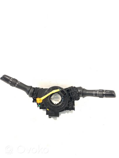 Toyota Avensis T270 Leva/interruttore dell’indicatore di direzione e tergicristallo 1GS1020HHC