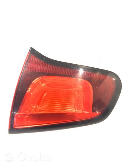 Citroen C3 Lampy tylnej klapy bagażnika 9685225480