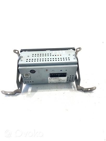 Mitsubishi Grandis Radio/CD/DVD/GPS-pääyksikkö 8750A111