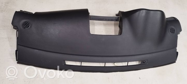 Toyota Avensis T250 Panel de instrumentos 5531105070