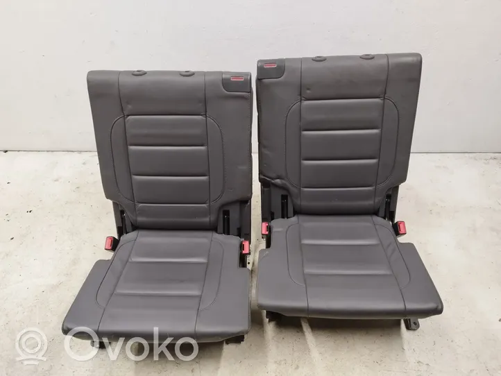 Volkswagen Touran I Juego del asiento 