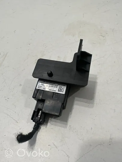Ford Turneo Courier Gniazdo / Złącze USB JK2T14F014AC