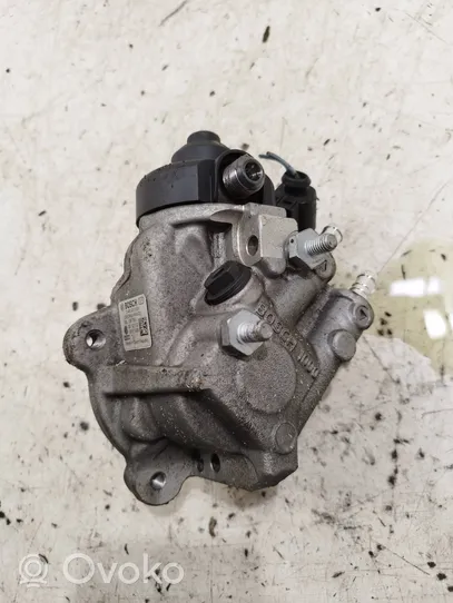 Volkswagen PASSAT B7 Pompe d'injection de carburant à haute pression 03L130755L