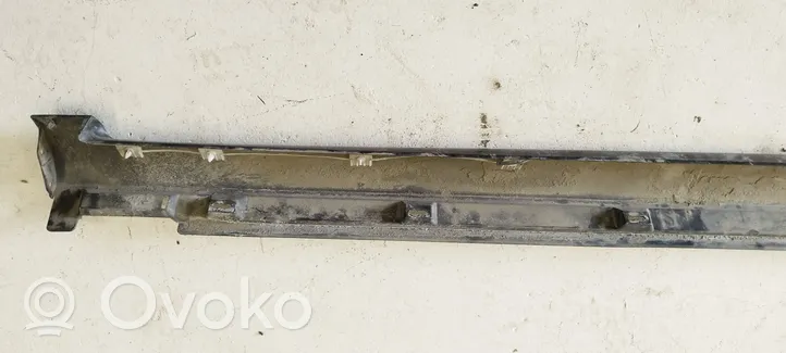 Volkswagen PASSAT B7 Sill 3AA853856