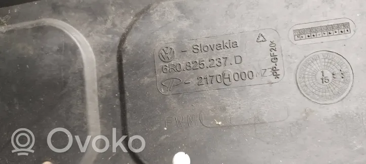 Volkswagen Polo Moottorin alustan välipohjan roiskesuoja 6r0825237