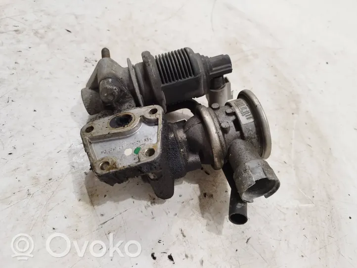 Volkswagen Golf V Valvola EGR 06a131351b