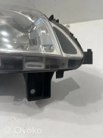 Citroen Berlingo Lampa przednia 96828281800