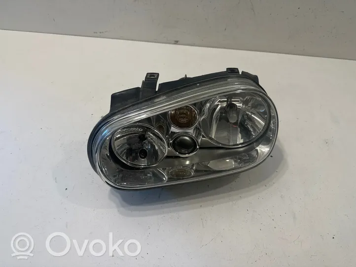 Volkswagen Golf IV Headlight/headlamp 1J1941015K